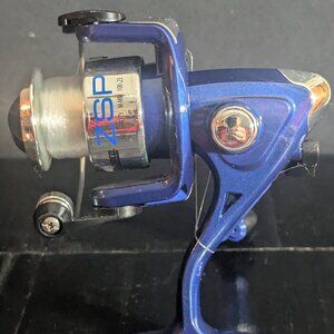 Zebco Fishing ZSE Size 20 Spinning Reel 5.3:1 Pre-Spooled
